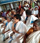 At VARNA SAYANNAM, seniour ammas of Vridhasadanam are being honoured